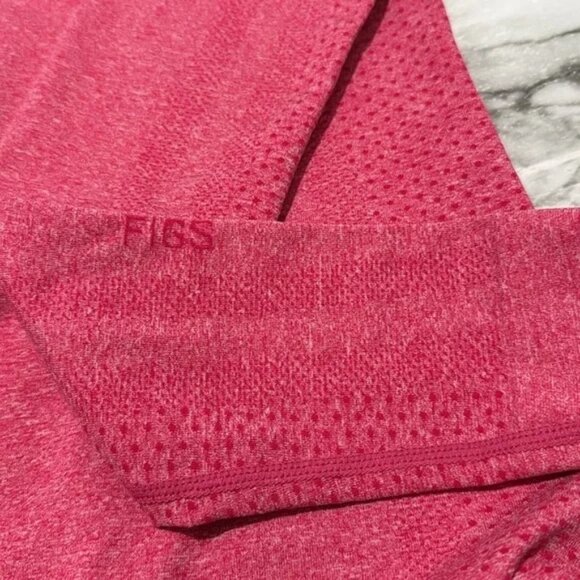 FIGS Salta Seamless Longsleeve Underscrub in Pink Size XS - Picture 7 of 8